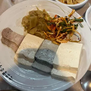 바닷물손두부 사진