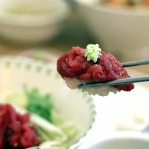 육회바른연어 사진