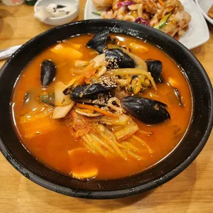엄지천년 교동짬뽕 사진