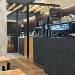 컨플릭트스토어 리뷰 사진
