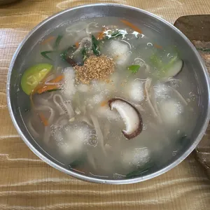 강릉해변메밀막국수 사진