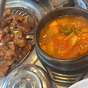 세종대왕 숯불갈비 사진