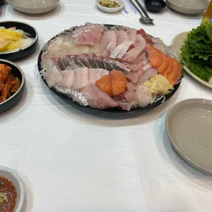 충남식당 사진