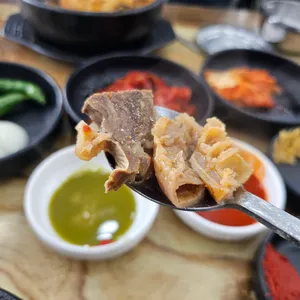 신창손 순대국밥 사진