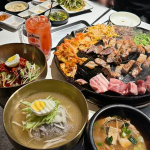 육일돈 사진