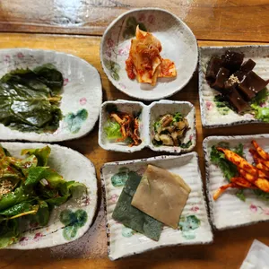 산나물천국 사진