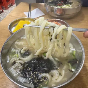 홍두깨손칼국수 사진