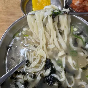 홍두깨손칼국수 사진