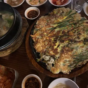 박씨물고온제비 사진