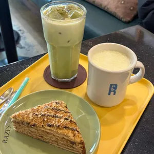 라제스 사진