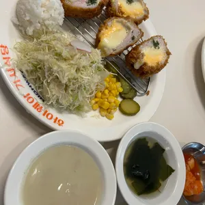 하이웨이 기사식당 사진
