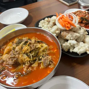왕언니육칼밥 사진