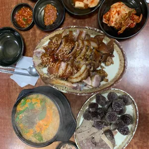 마포 소문난 원조족발 사진 1