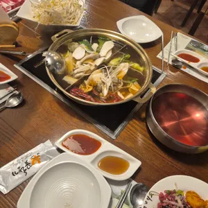 꽃향기 샤브샤브&뷔페 사진