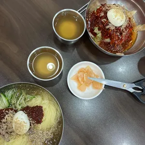 서면밀면 사진