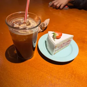 포트레이트 커피바 사진