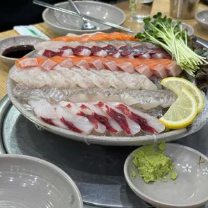 어사출또 사진