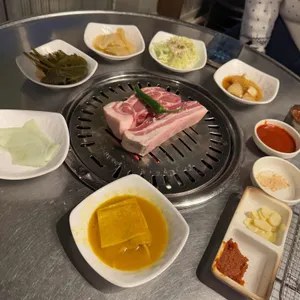 깡촌흑돼지 사진