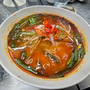 정면 사진