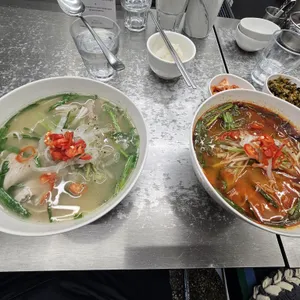정면 사진