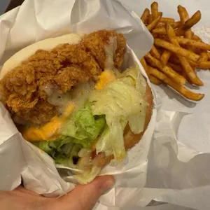 맘스터치 사진