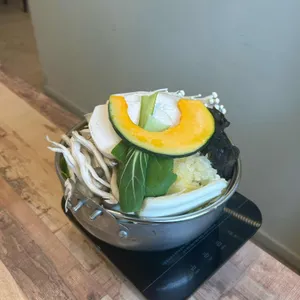 솥 사진