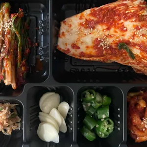 팔용이 족발 사진
