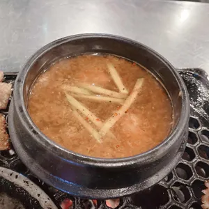 청춘껍데기 사진