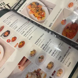 뚜띠쿠치나 리뷰 사진