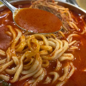 뼉다구아지매육칼집 사진