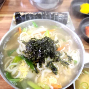 큰집멸치국수 사진