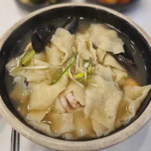 여의도 낙지한마리수제비 사진