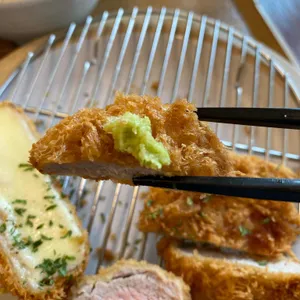 정성카츠 사진