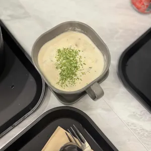 샐러 루 사진