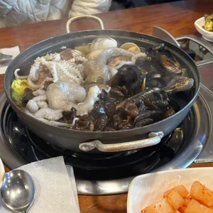통영돌문어보쌈 리뷰 사진