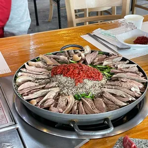 금강산흑염소전문점 사진 2