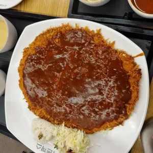 홍익돈까스 사진