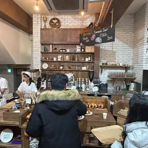 베통 성수 플래그십 리뷰 사진