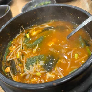 장수굴국밥 사진 1