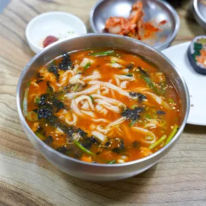 까치칼국수 사진
