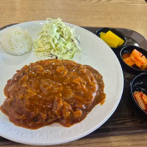 돈까스랑찌개랑 사진