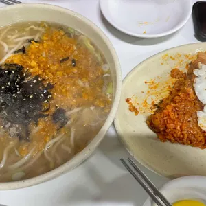 맷돌칼국수 사진