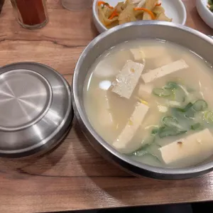 동우 황태북어국 사진