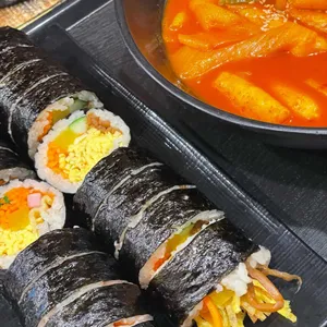 청담동마녀김밥 사진