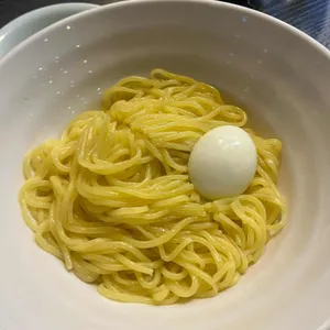 만강홍 사진