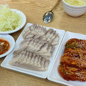 장군족발보쌈 사진