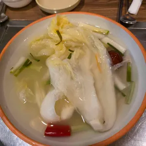 퓨전민속주점 상추 사진