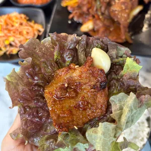 백연돈 사진