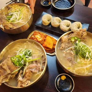 뼈칼집 사진