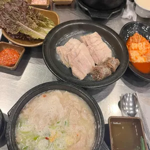 수변최고돼지국밥 리뷰 사진